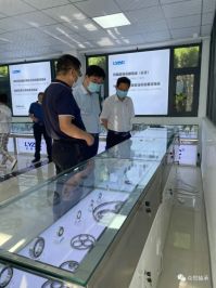 洛陽市副市長魏險峰在宜陽縣委書記張漢智陪同下來我公司調研！
